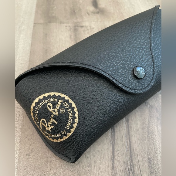 Black Rayban Case - Picture 4 of 4